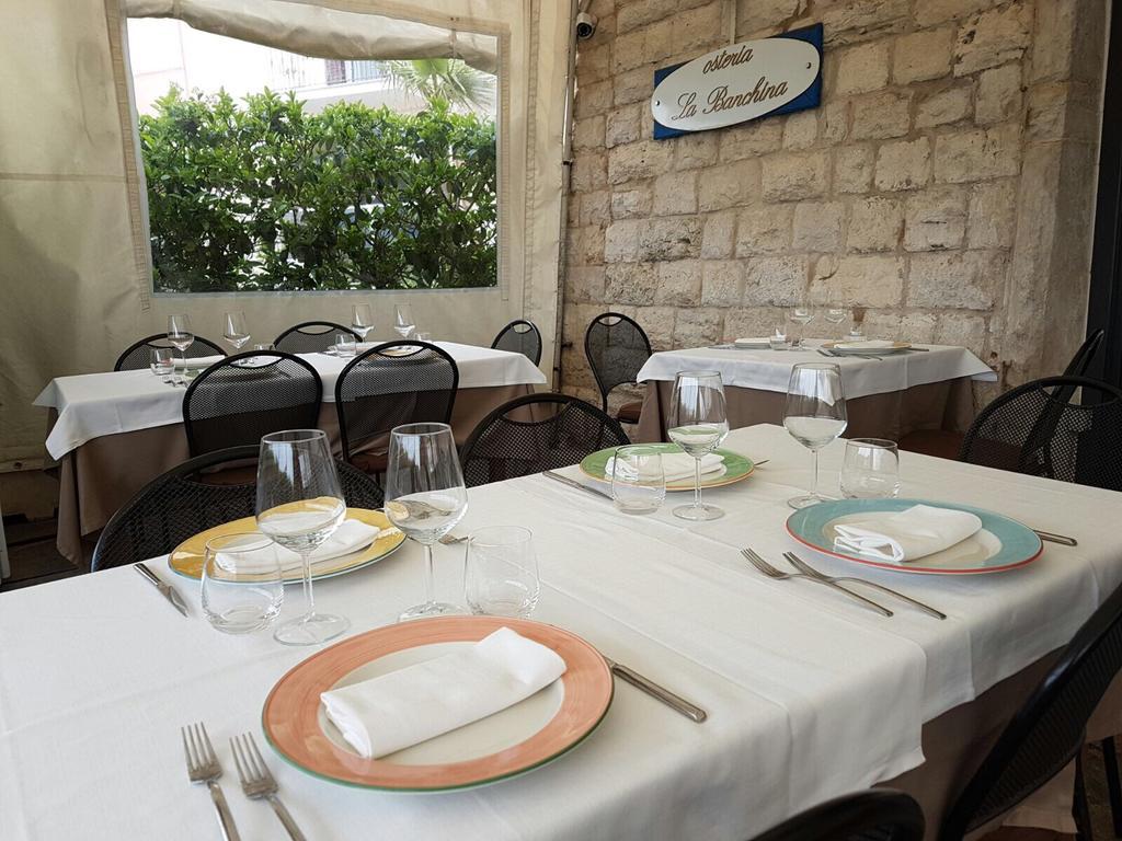 La Banchina Holiday Rooms Trani Exteriör bild