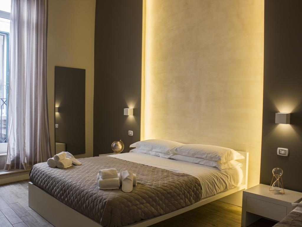 La Banchina Holiday Rooms Trani Exteriör bild