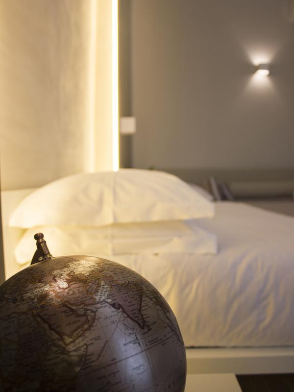 La Banchina Holiday Rooms Trani Exteriör bild